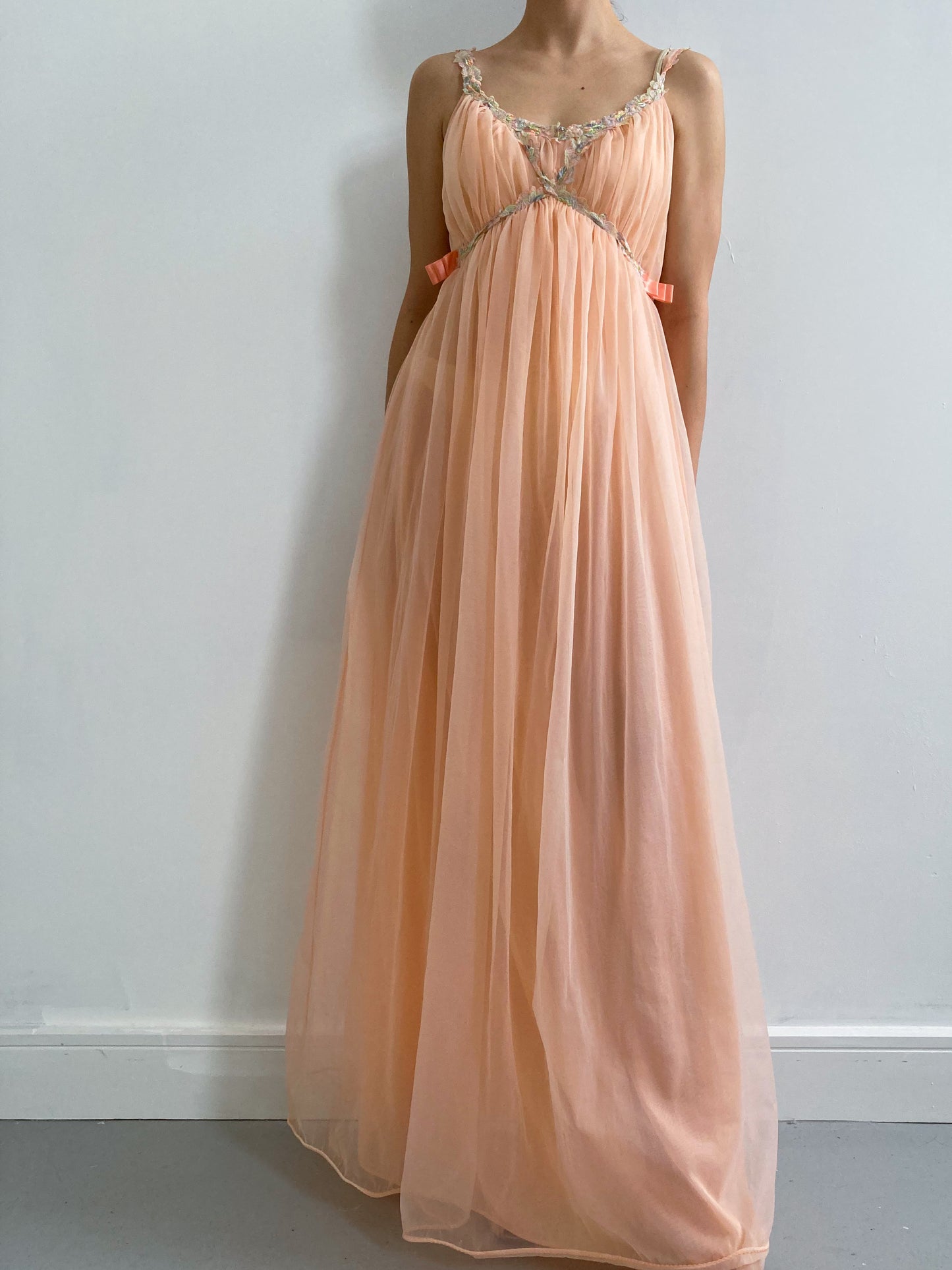 1940s Layered Gown with Flower Appliques in Coral Size S