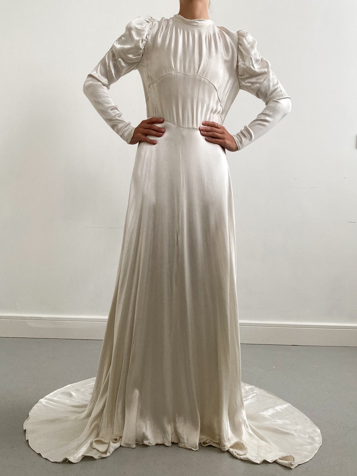 1940s Satin Ivory Wedding Gown with Ruched Sleeves and Small Train