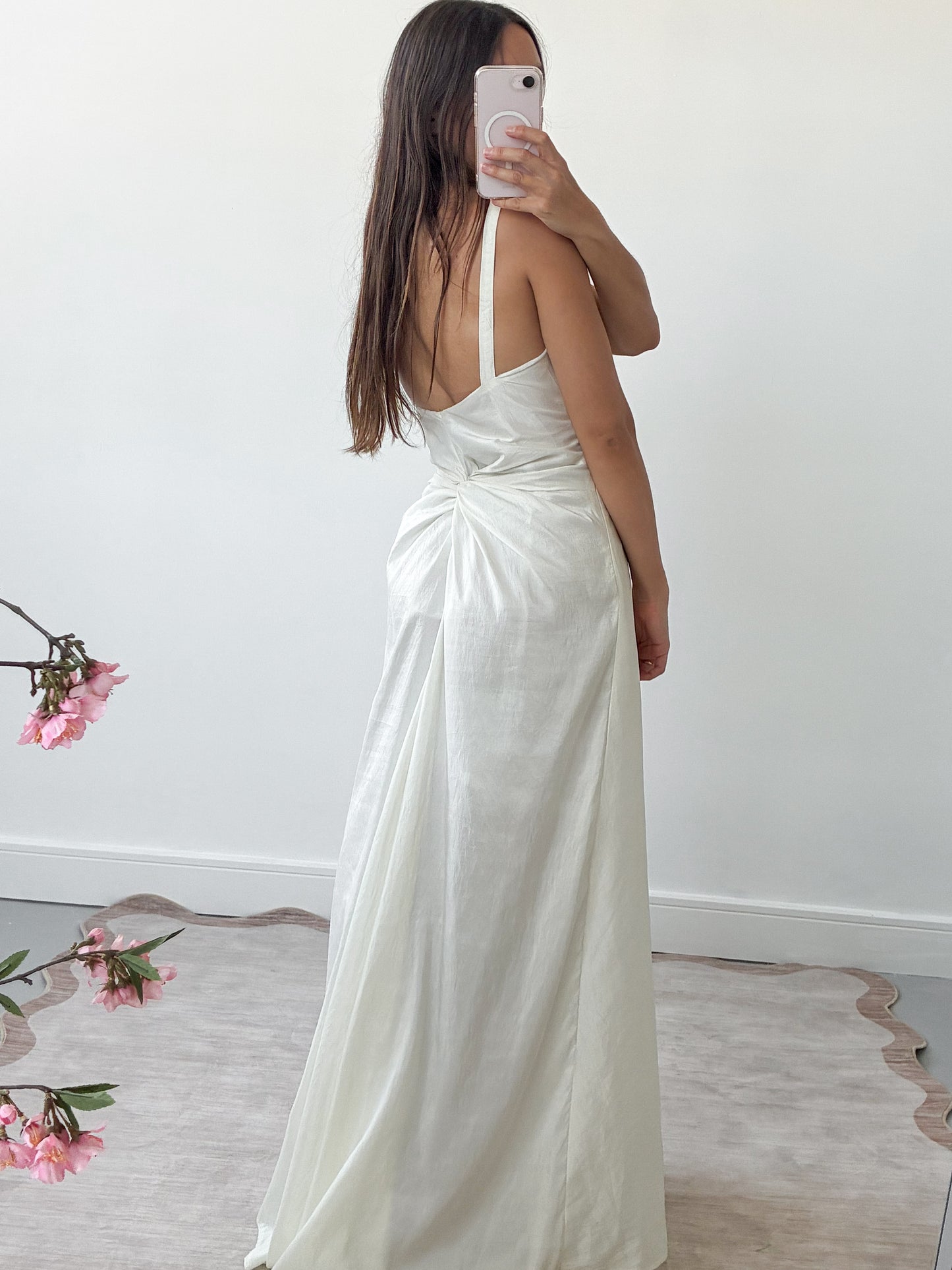 1990s Taffeta Wedding Dress With Gathered Back & Small Train M