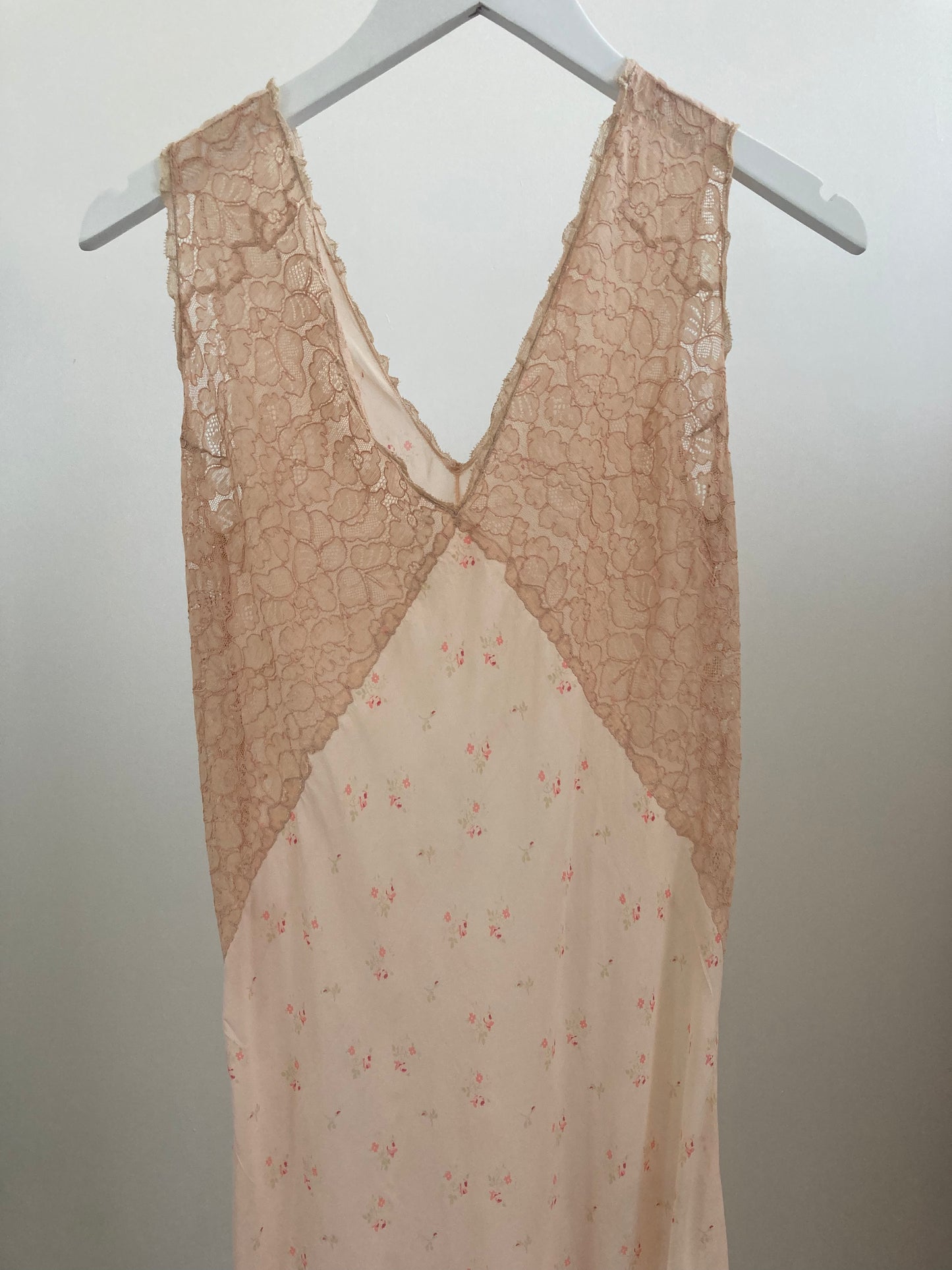 1920s Pink Lace and Ditsy Floral Silk Gown