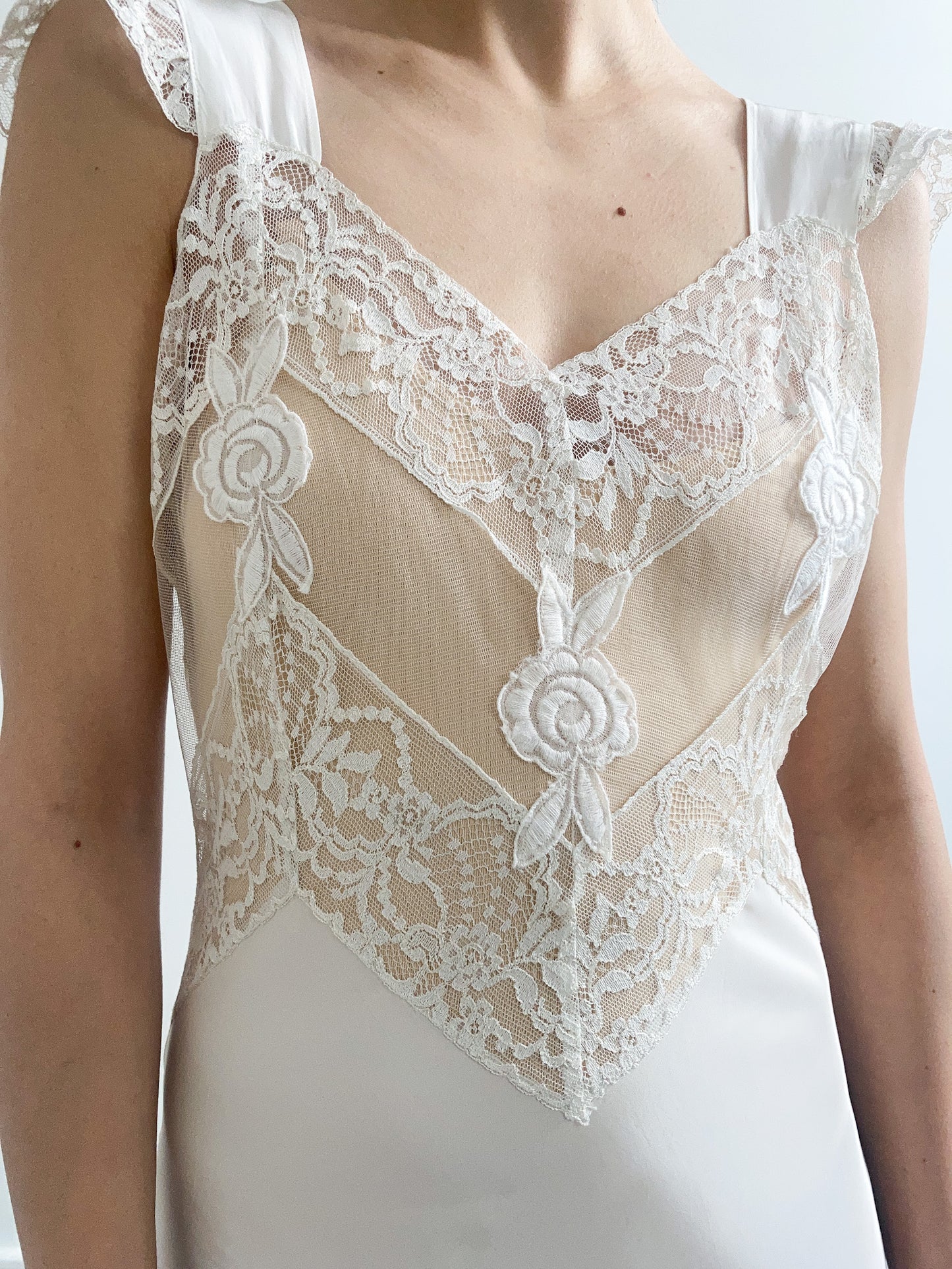 1940s White Floral Overlay Slip Gown