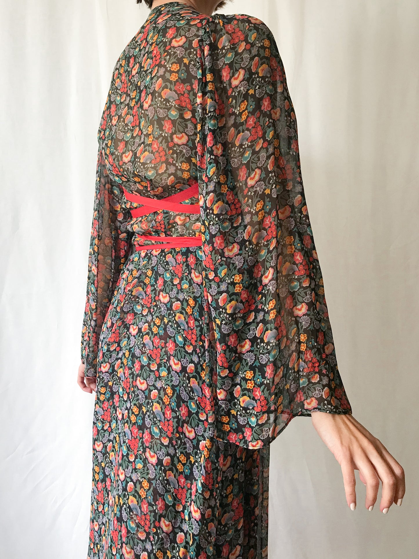 1960s Floral Two Piece Lace Up Set