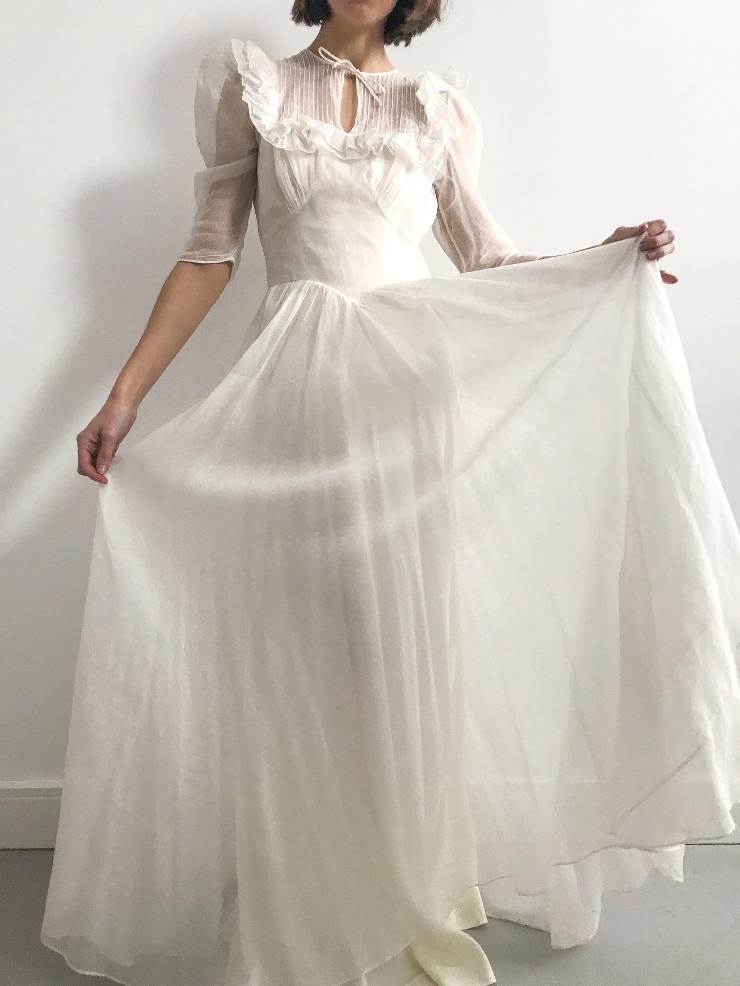 1940s Organdy Ruffle Wedding Dress