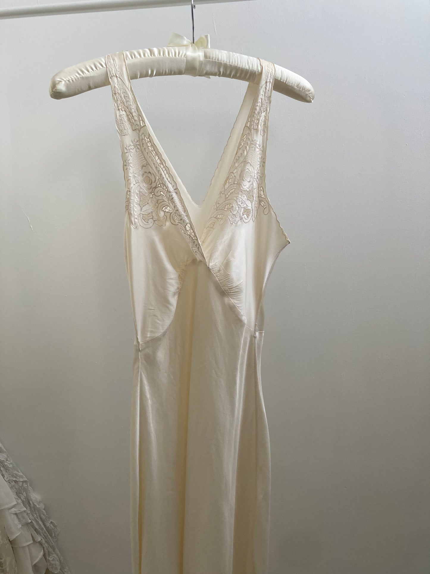 1930s Embroidered Silk Gown in Ivory