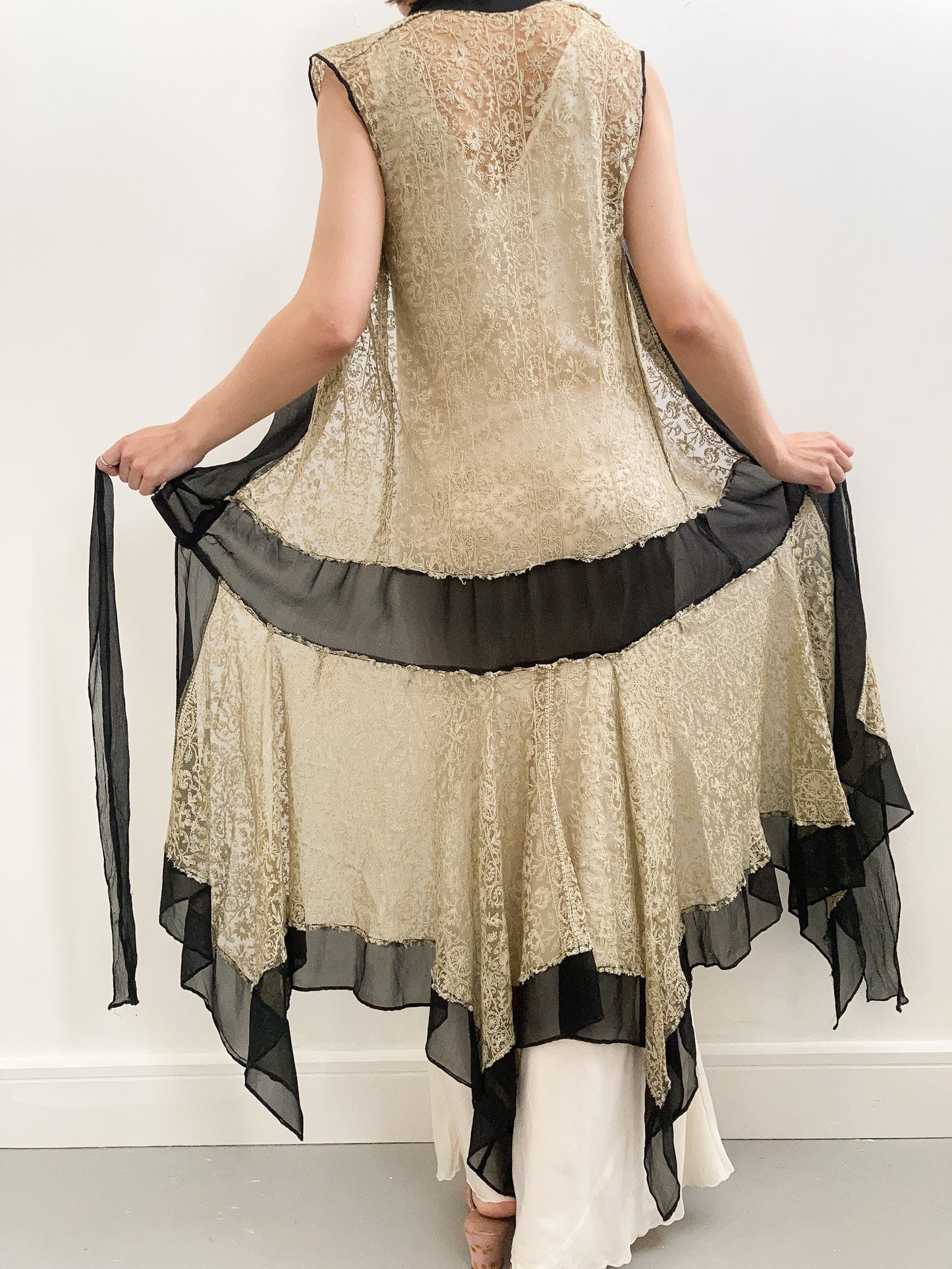1920s Champagne Lace & Silk Long Jacket