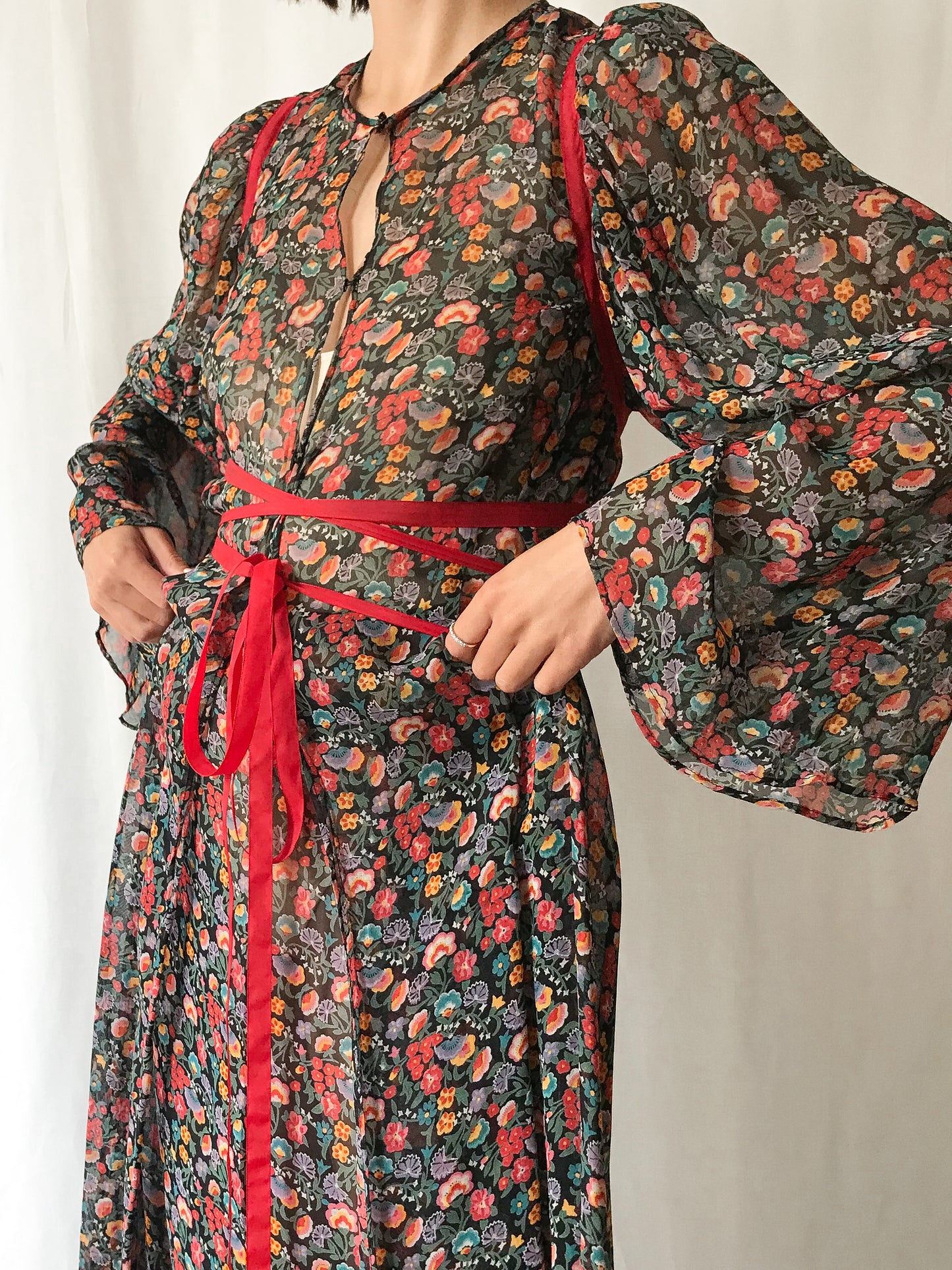 1960s Floral Two Piece Lace Up Set