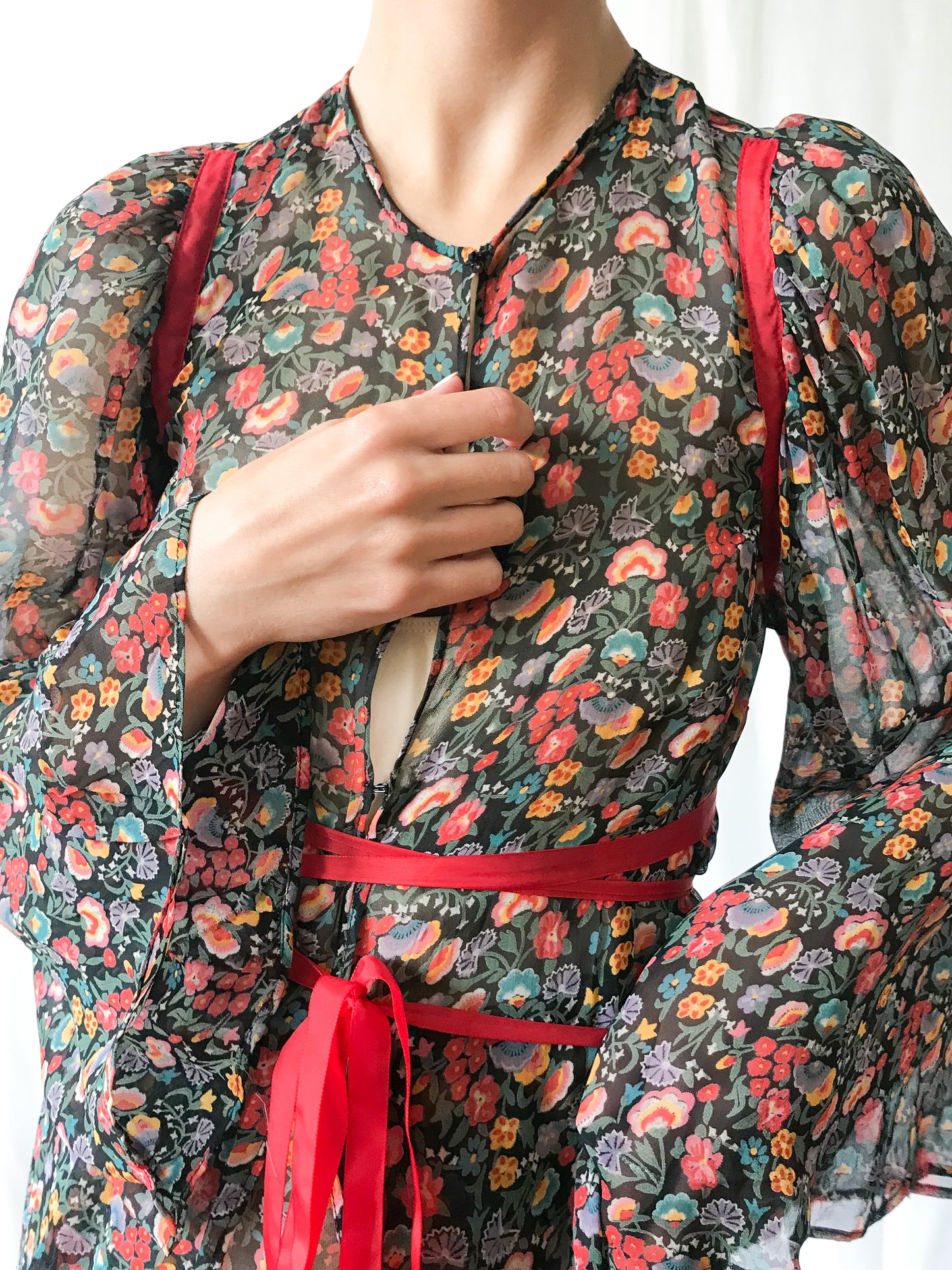 1960s Floral Two Piece Lace Up Set