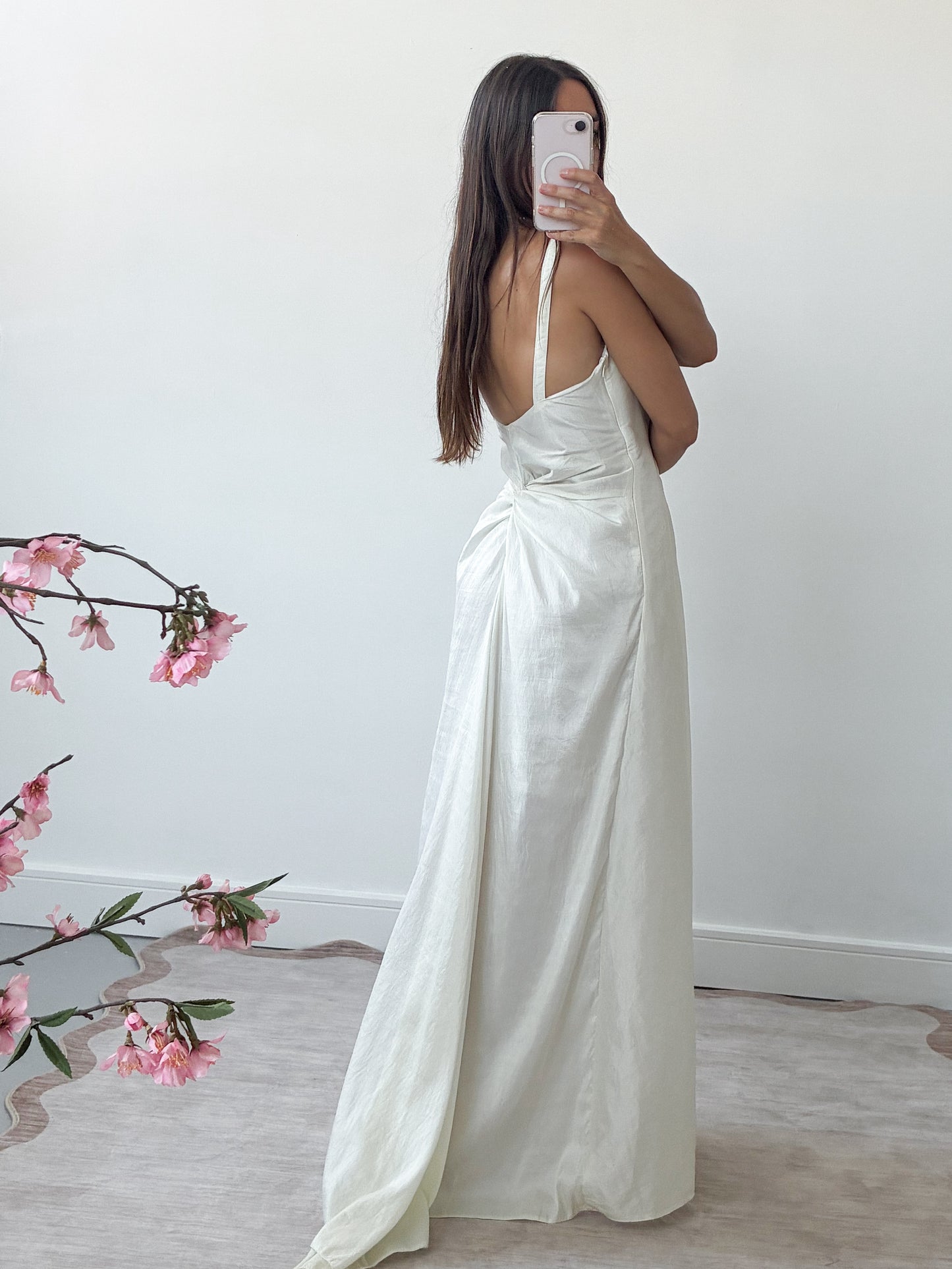 1990s Taffeta Wedding Dress With Gathered Back & Small Train M