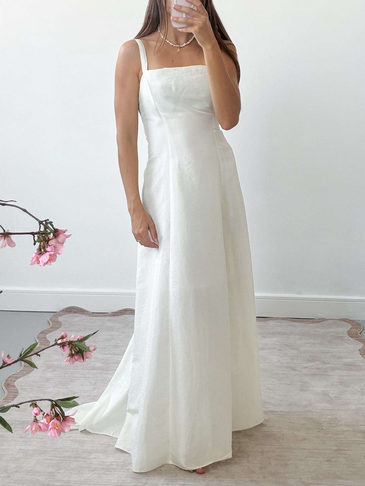 1990s Taffeta Wedding Dress With Gathered Back & Small Train M