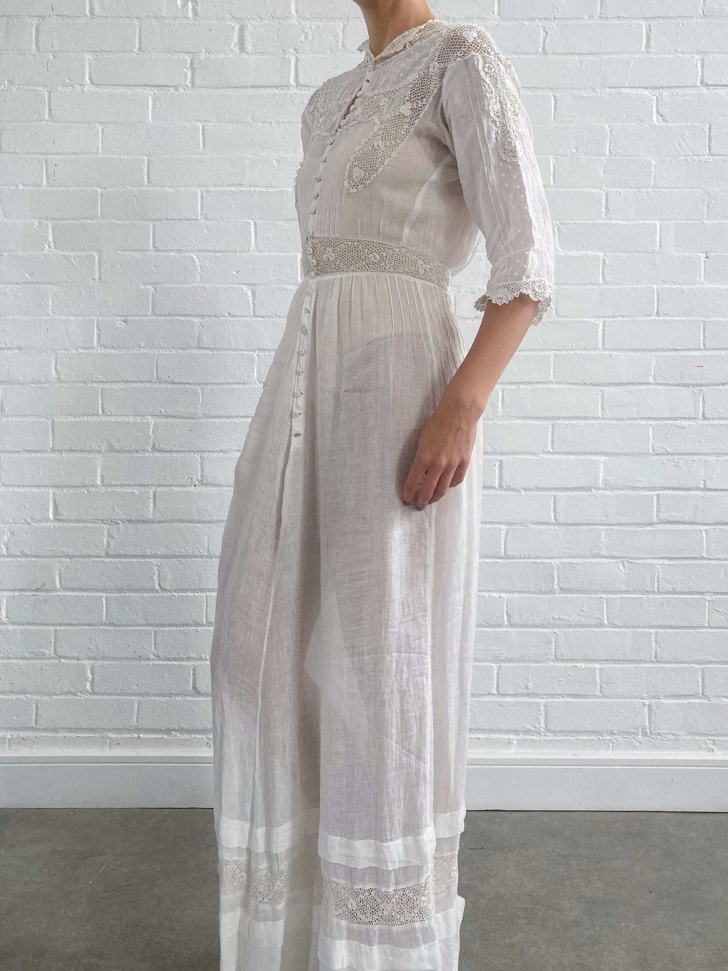 Antique Crochet Detail Cotton Lawn Dress