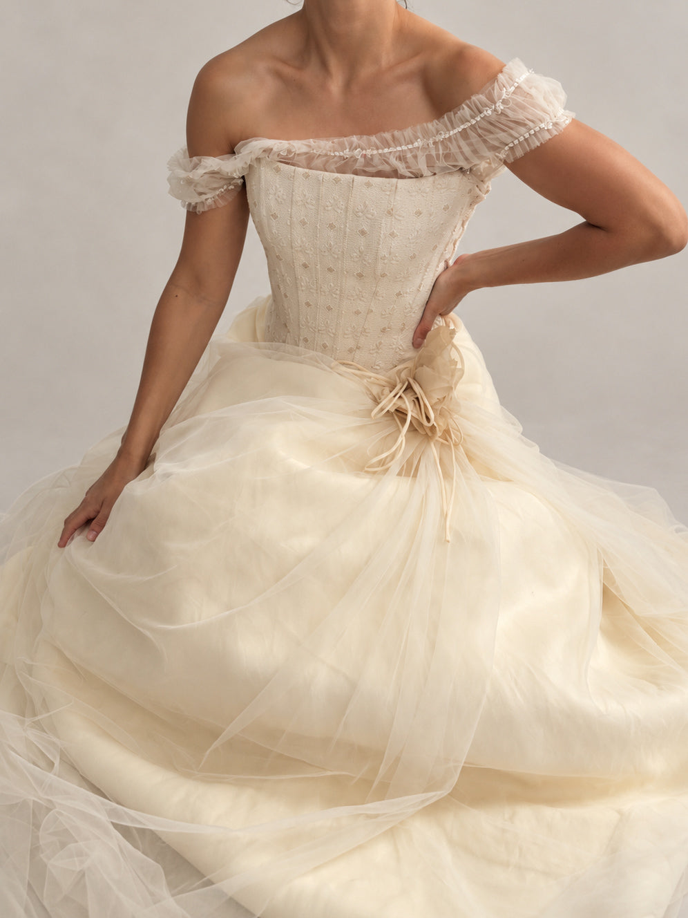 1990s Italian Bridal Two Piece With Embroidered Corset & Tulle Skirt XS S
