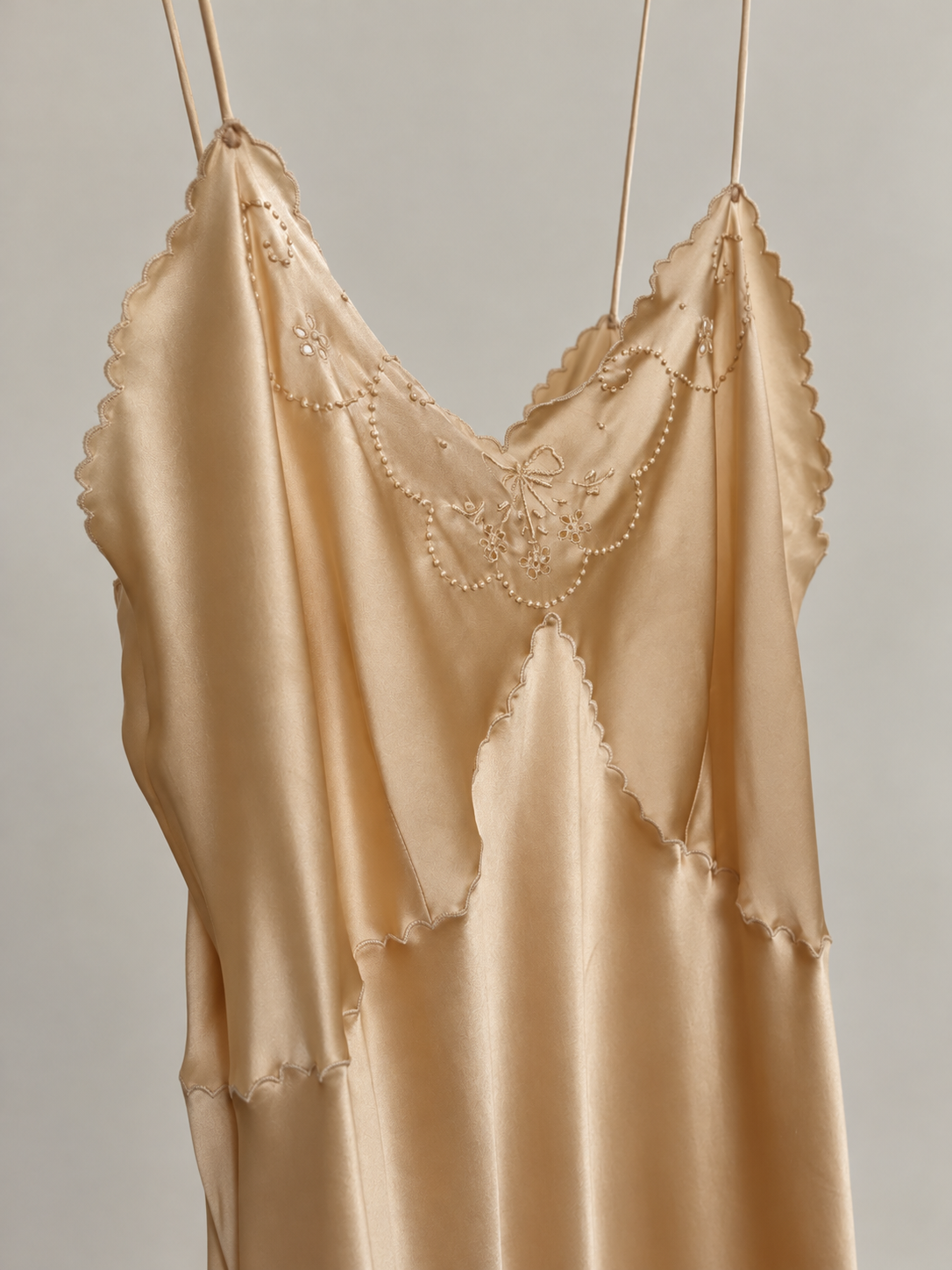 1990s Italian Silk Slip With Embroidery & Spaghetti Straps In Champagne Gold S M