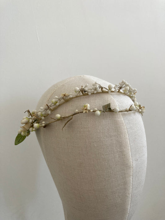 1920s Round Headdress with Wax Flowers, Pearls and Petals