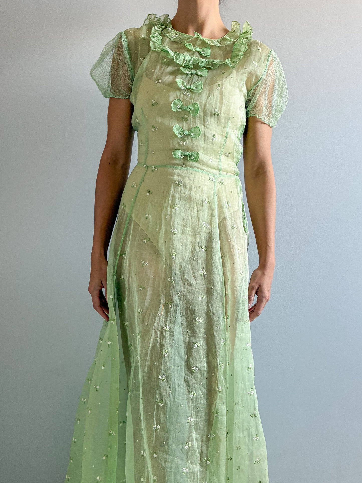 1930s Green Organza Dress With Bow Detail And Floral Embroidery