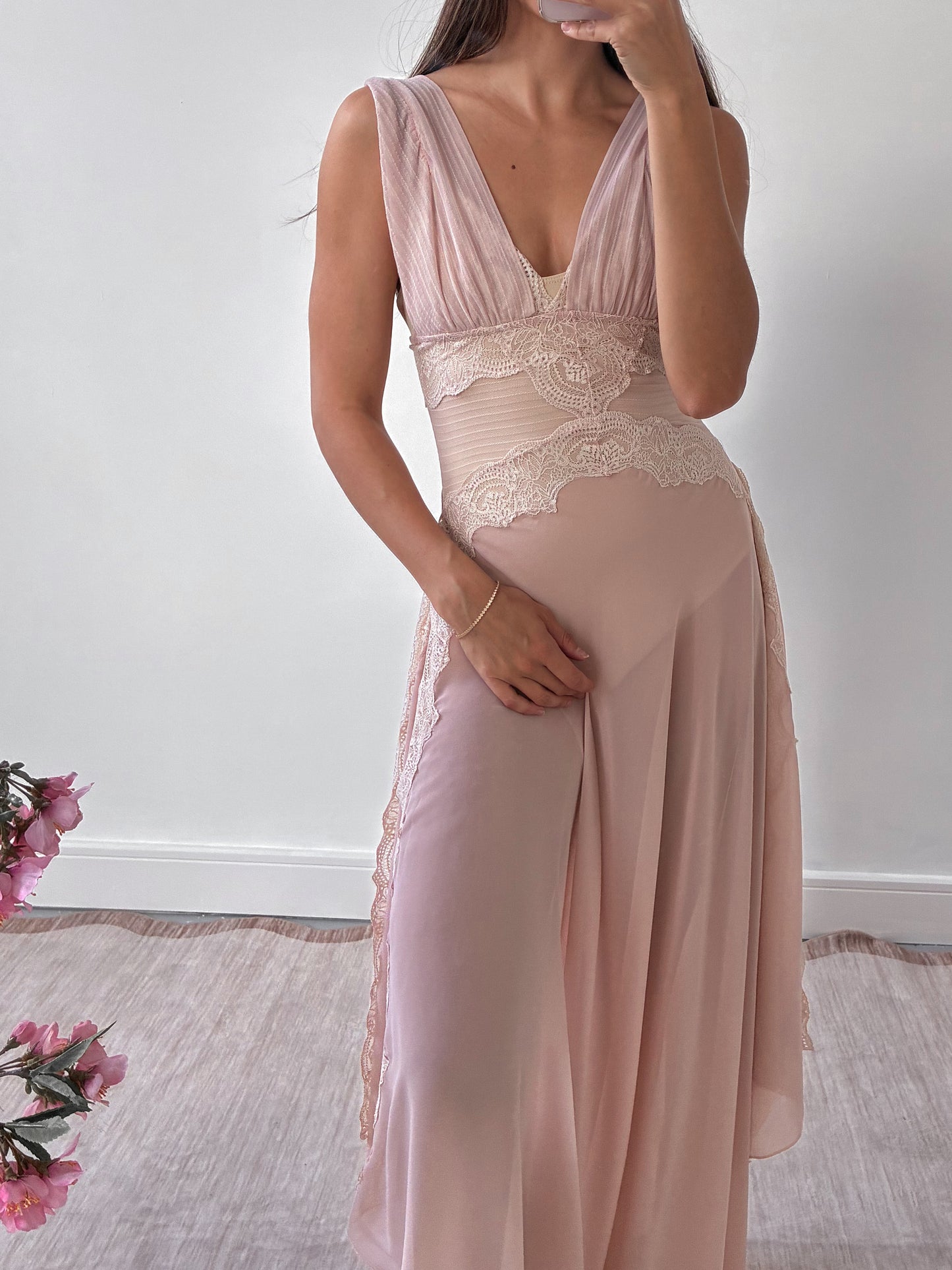 1970s Powder Pink Lingerie Set With Lace Trim