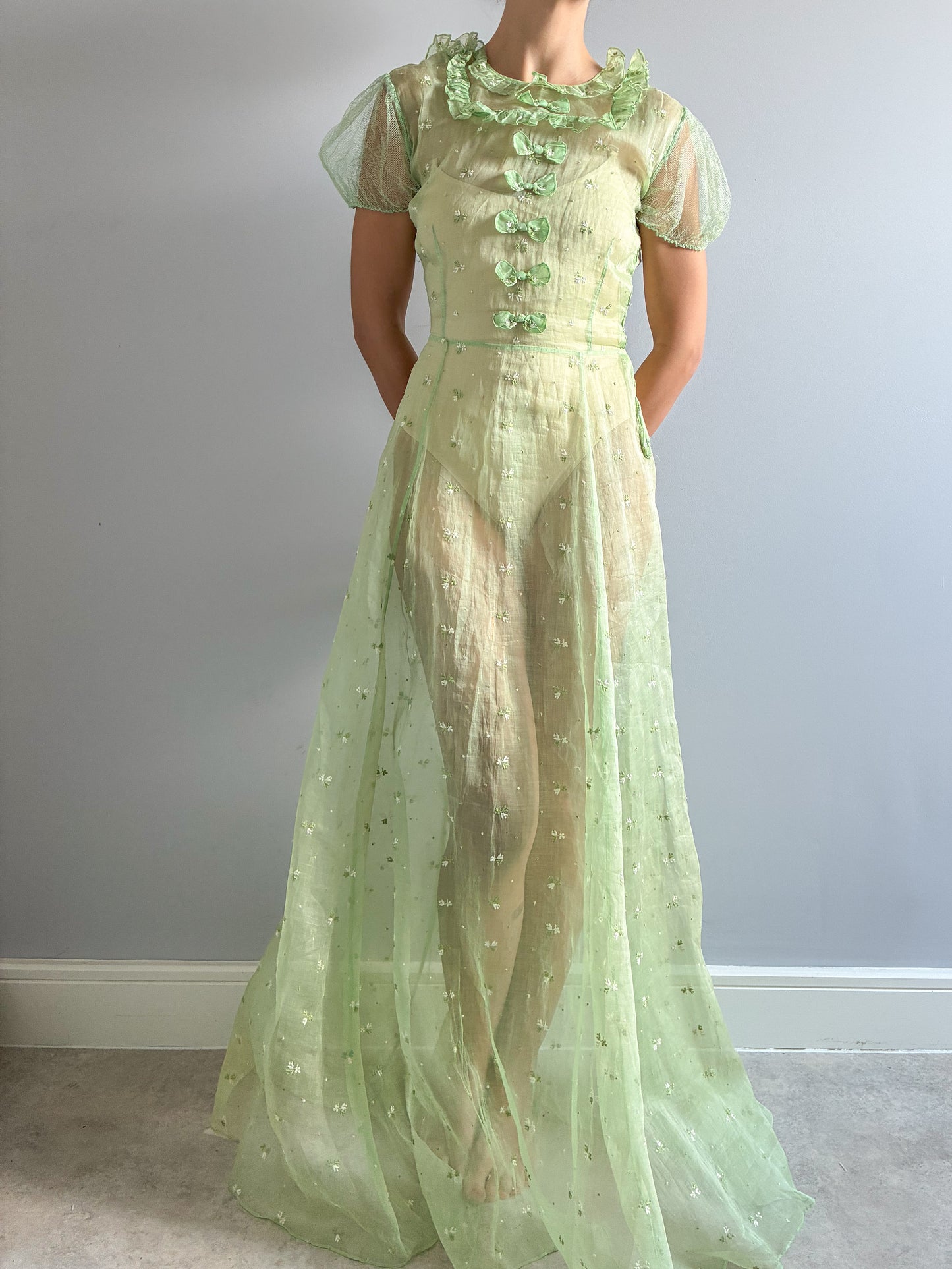 1930s Green Organza Dress With Bow Detail And Floral Embroidery
