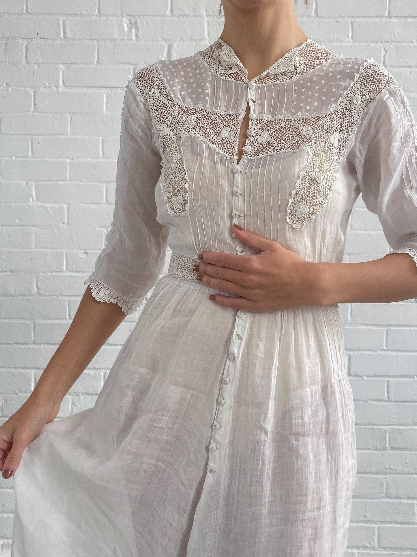 Antique Crochet Detail Cotton Lawn Dress