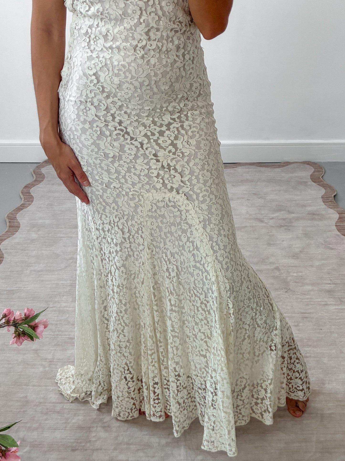 1930s Ivory Ruffled Bias Cut Wedding Dress In Cream Lace With Matching Bolero XS S