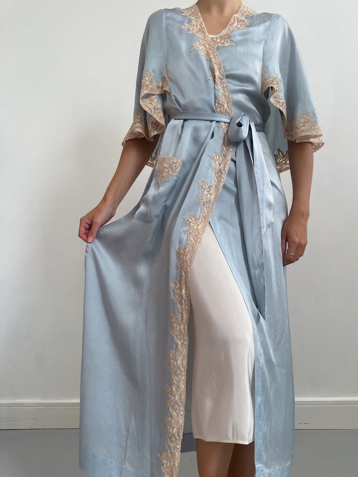 1930s Ice Blue Silk Robe with Champagne Lace