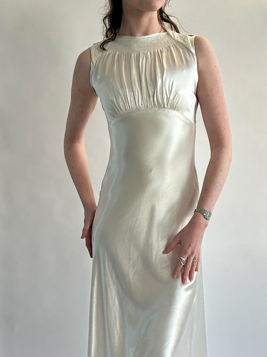 1930s Ivory Satin Sleeveless Wedding Dress with Gathered Neck & Train