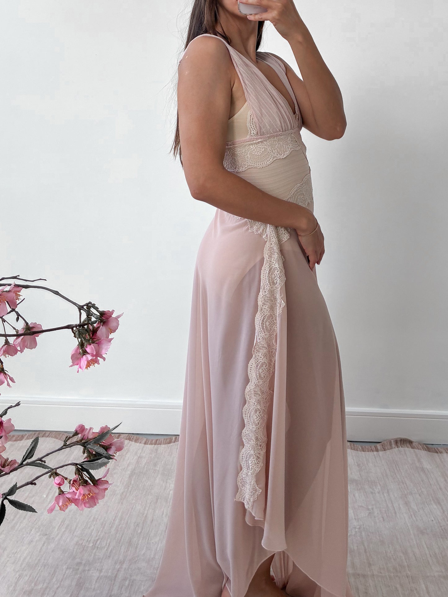 1970s Powder Pink Lingerie Set With Lace Trim