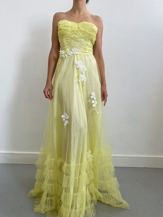 1930s Yellow Tiered Net Dress with Sweetheart Neckline & Flowers