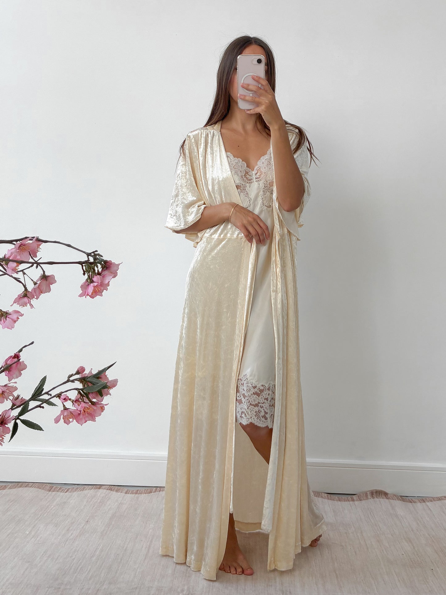 1970s Crushed Velvet Robe With Triangle Sleeves In Buttercream M L