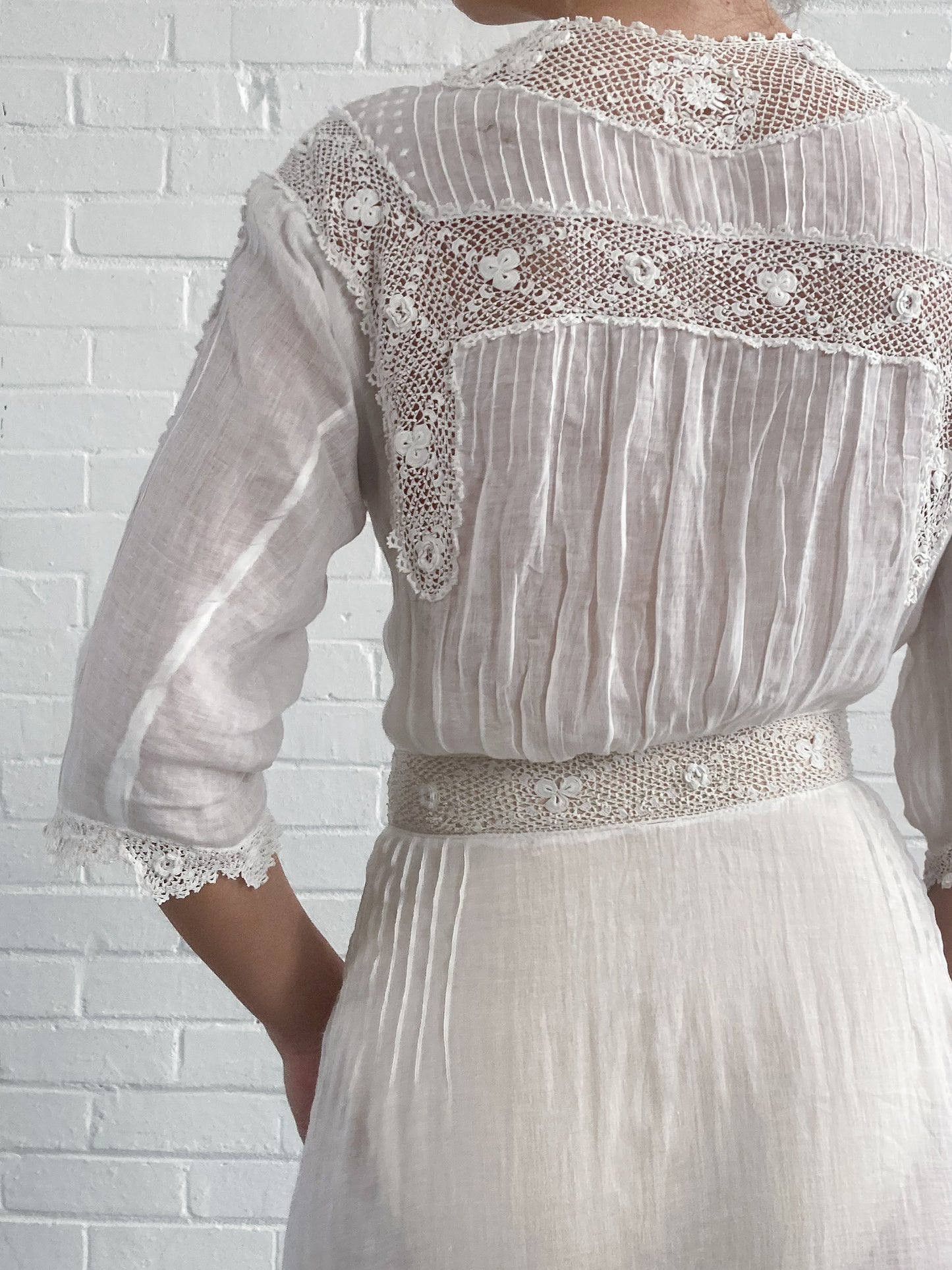 Antique Crochet Detail Cotton Lawn Dress