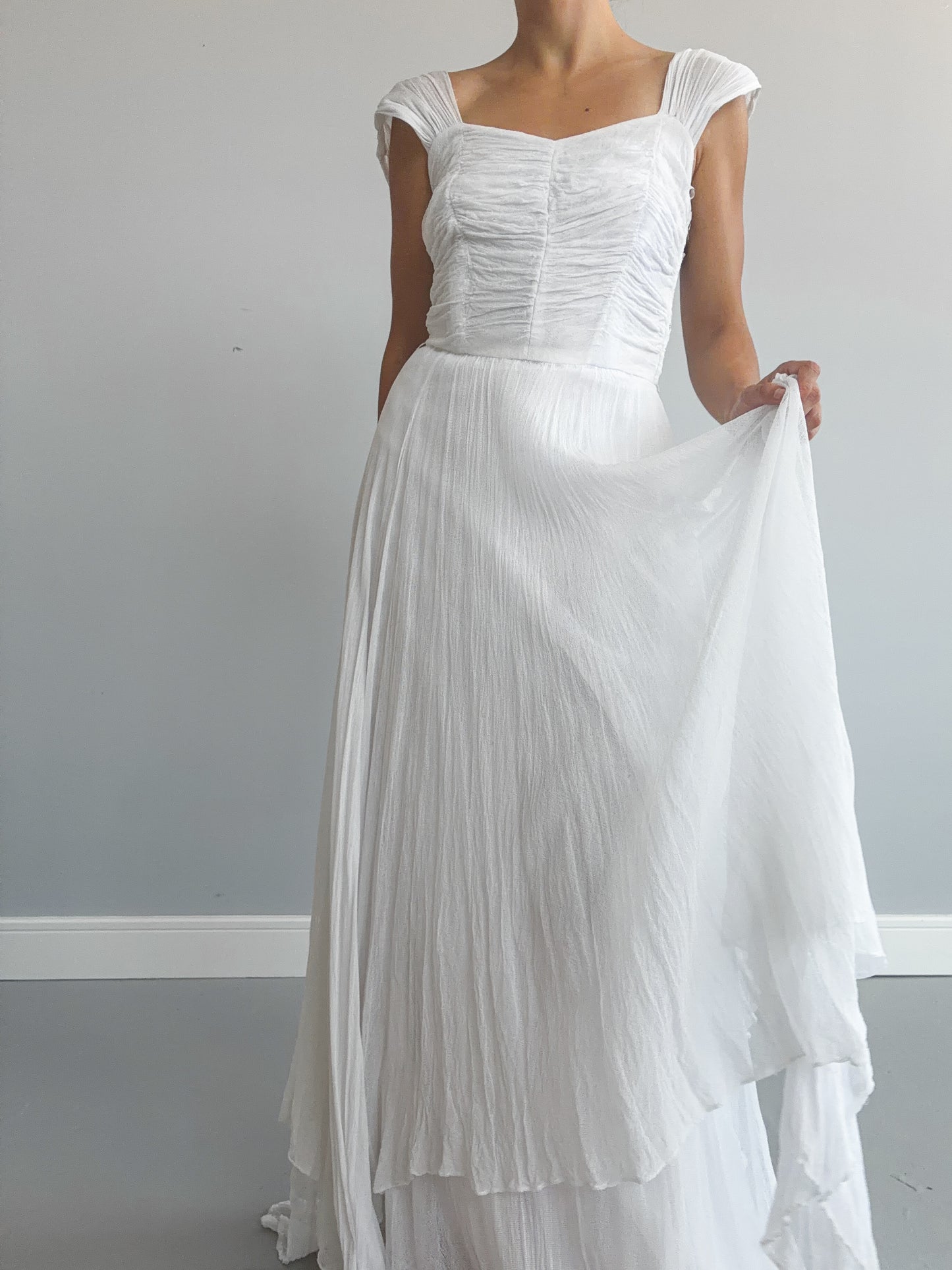 1940s Tulle Net Wedding Dress With Asymmetrical Skirt