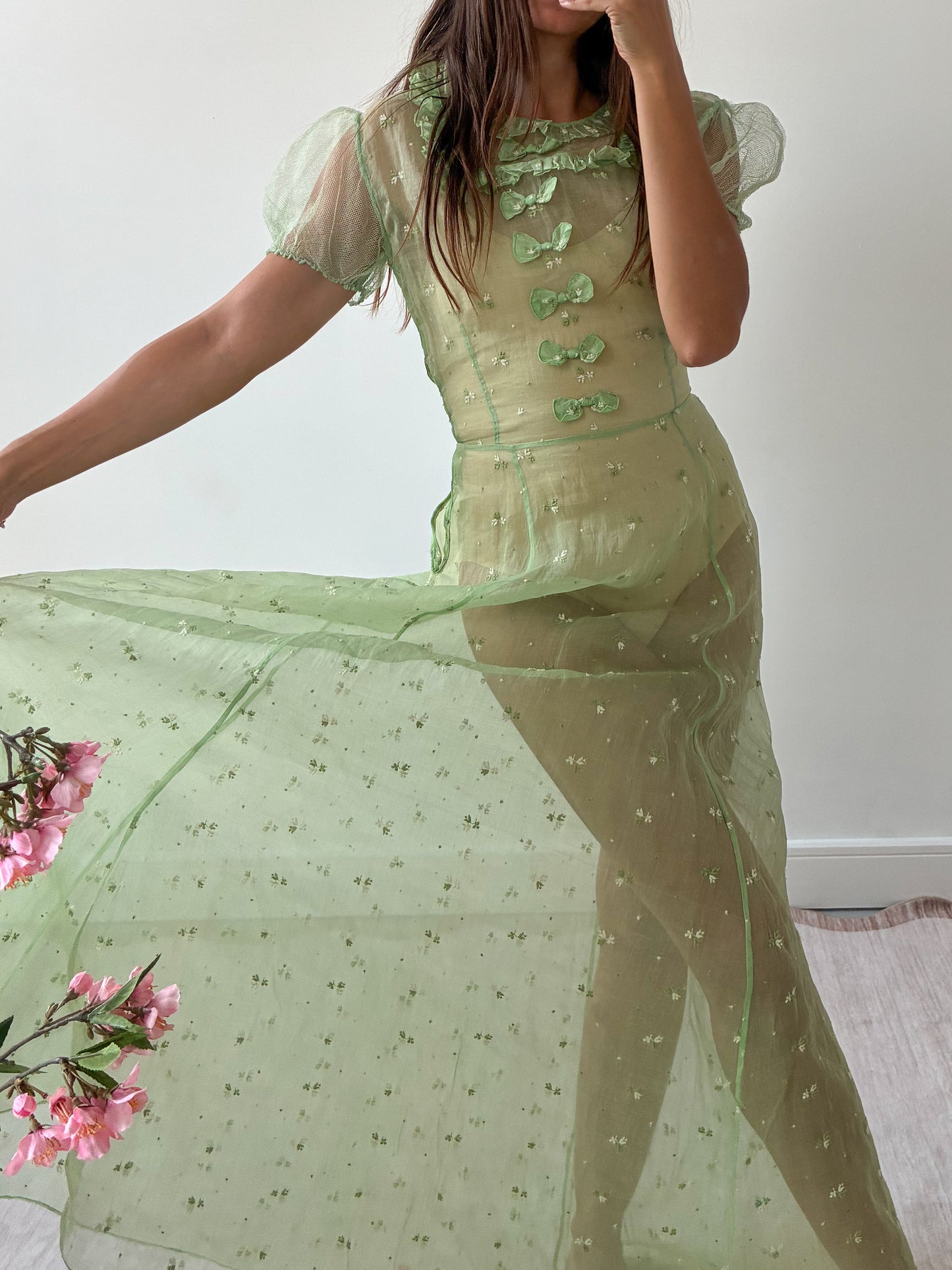 1930s Green Organza Dress With Bow Detail And Floral Embroidery M