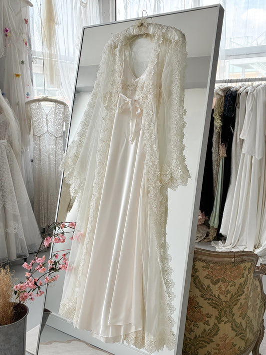 1980s Sheer Robe With Round Lace Detail & Bell Sleeves One Size