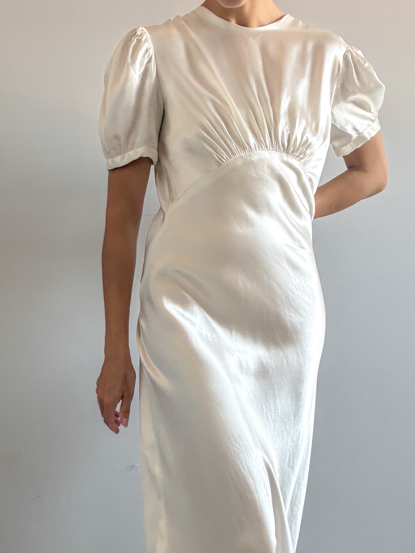 1930s Ivory Silk Puff Sleeve Wedding Dress With Lace & Puddle Train