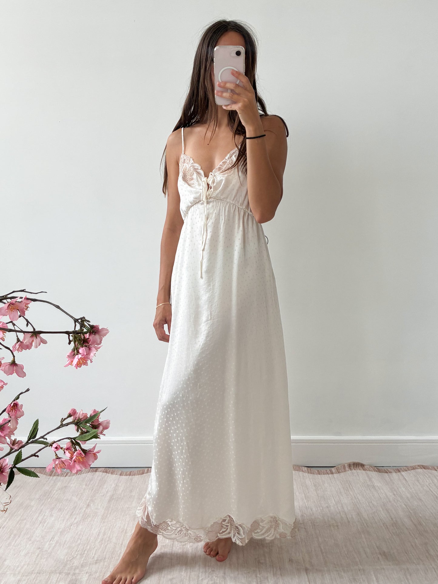 1970s Pure Silk Floral Slip With Beige Lace M L