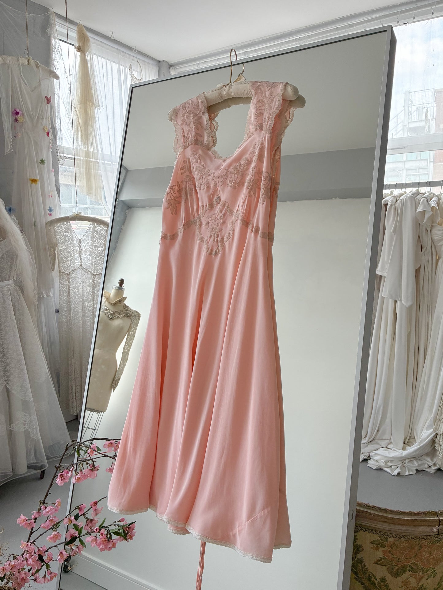 1930s Silk Midi Slip With Floral Lace M L