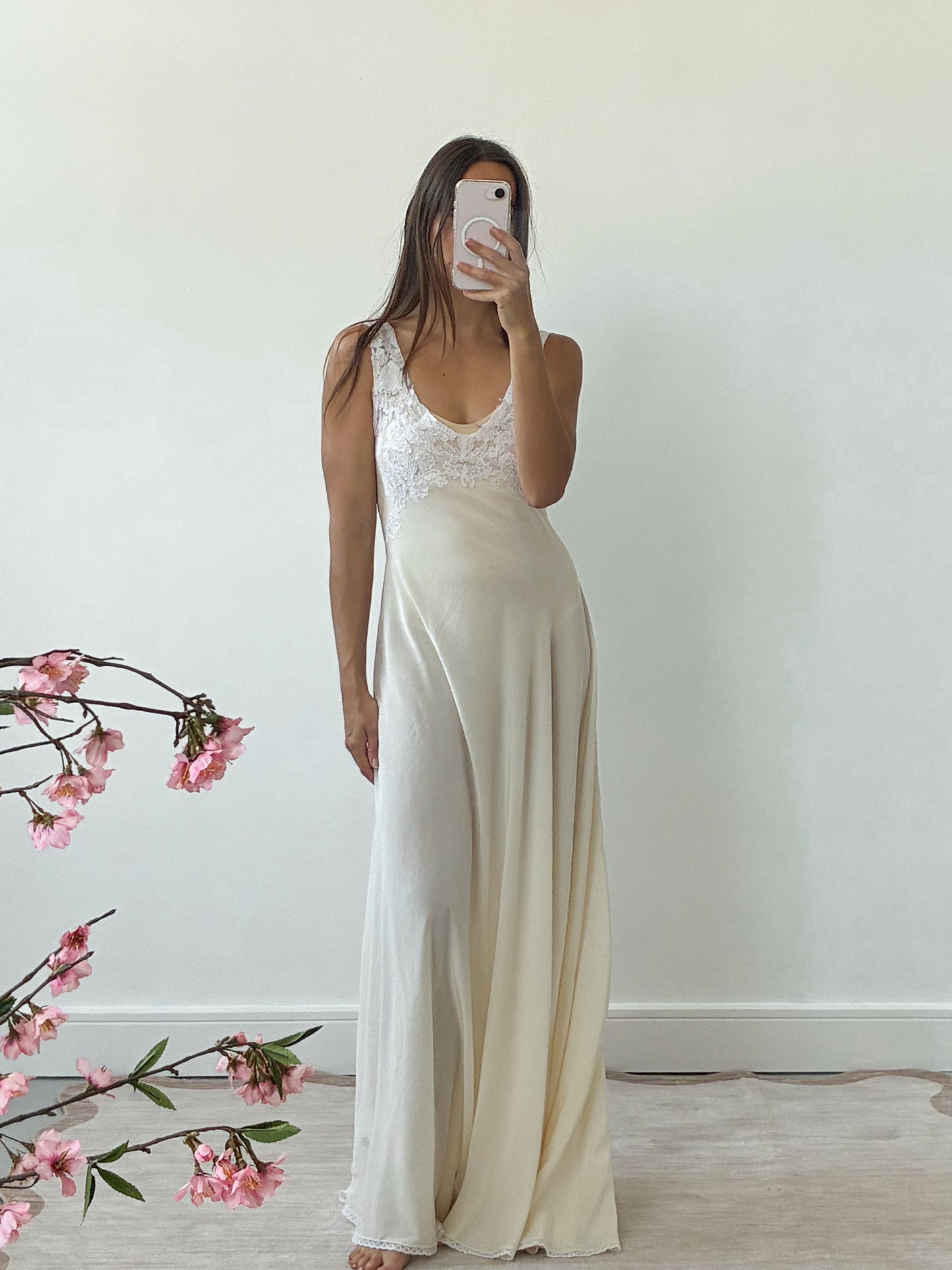 1940s Asymmetrical Cream Silk Slip With Floral Lace L