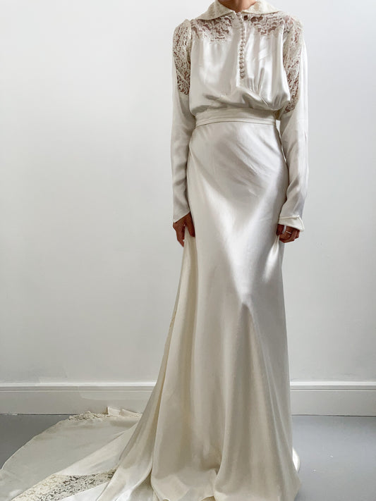 1930s Champagne Silk Satin & Lace Collared Wedding Dress with Train