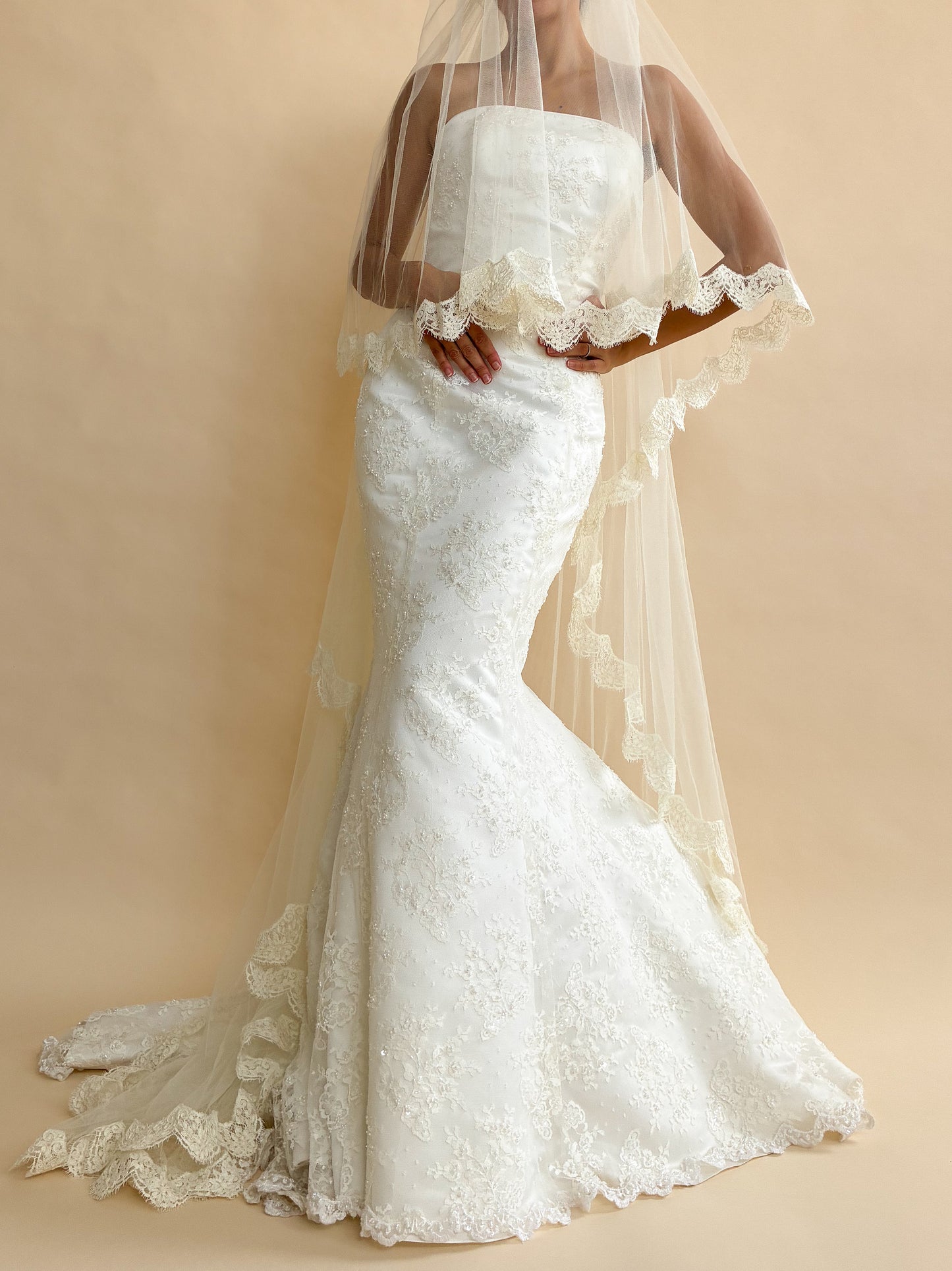 2001 Designer Maggie Sottero Lace Beaded Mermaid Wedding Dress XS S