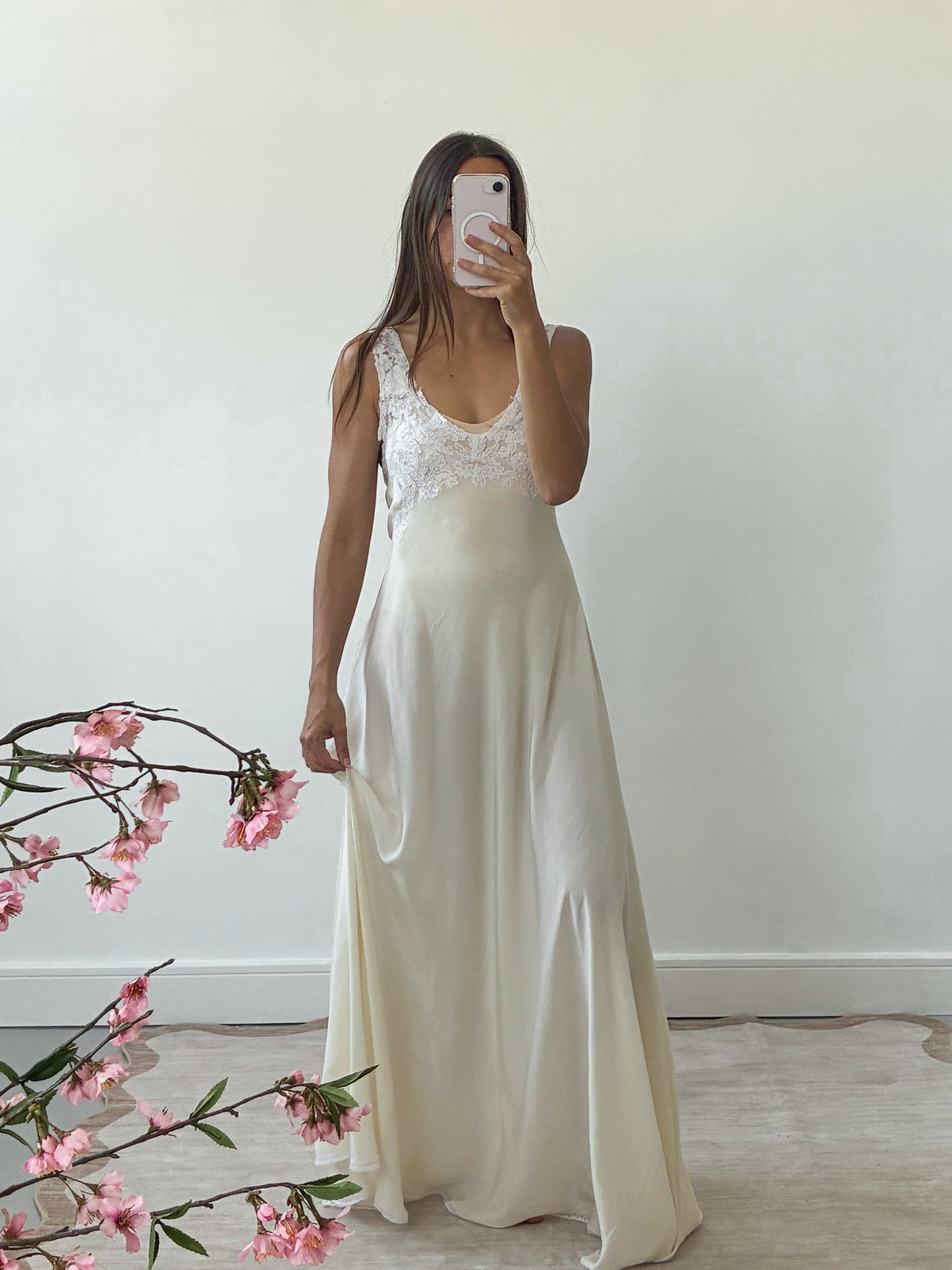 1940s Asymmetrical Cream Silk Slip With Floral Lace L