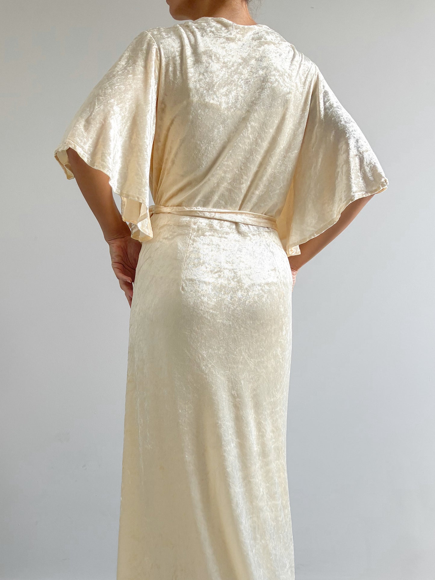 1970s Crushed Velvet Robe With Triangle Sleeves In Buttercream
