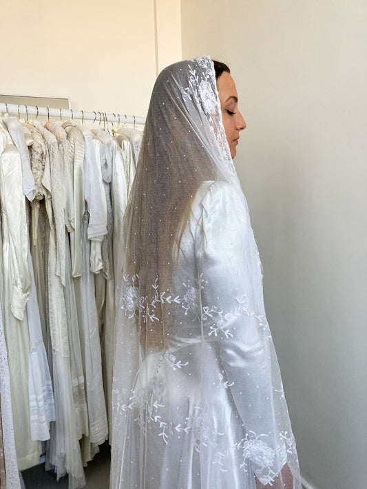Antique Fine Spotted Cathedral Veil with Floral Embroidery