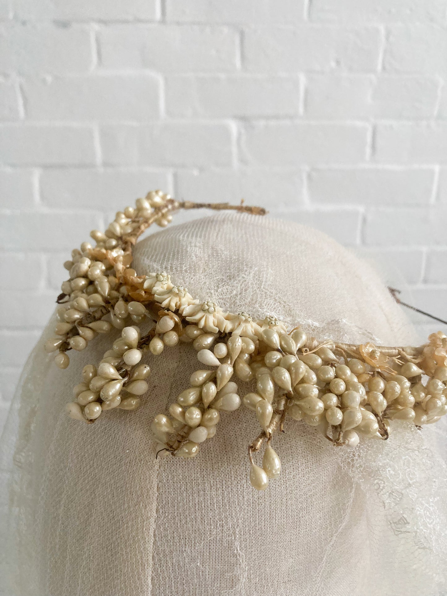 30s headdress