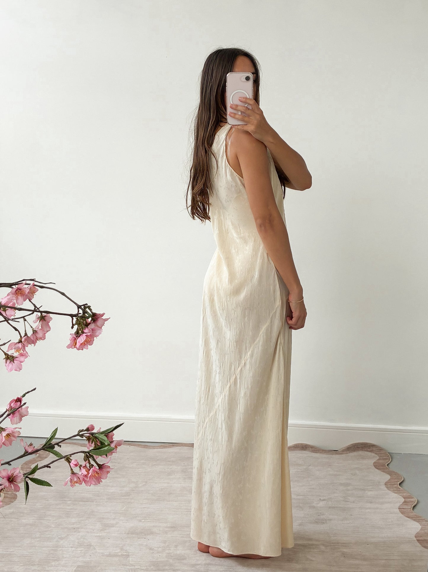 1930s Cream Silk Slip Gown With Intricate Floral Lace M L