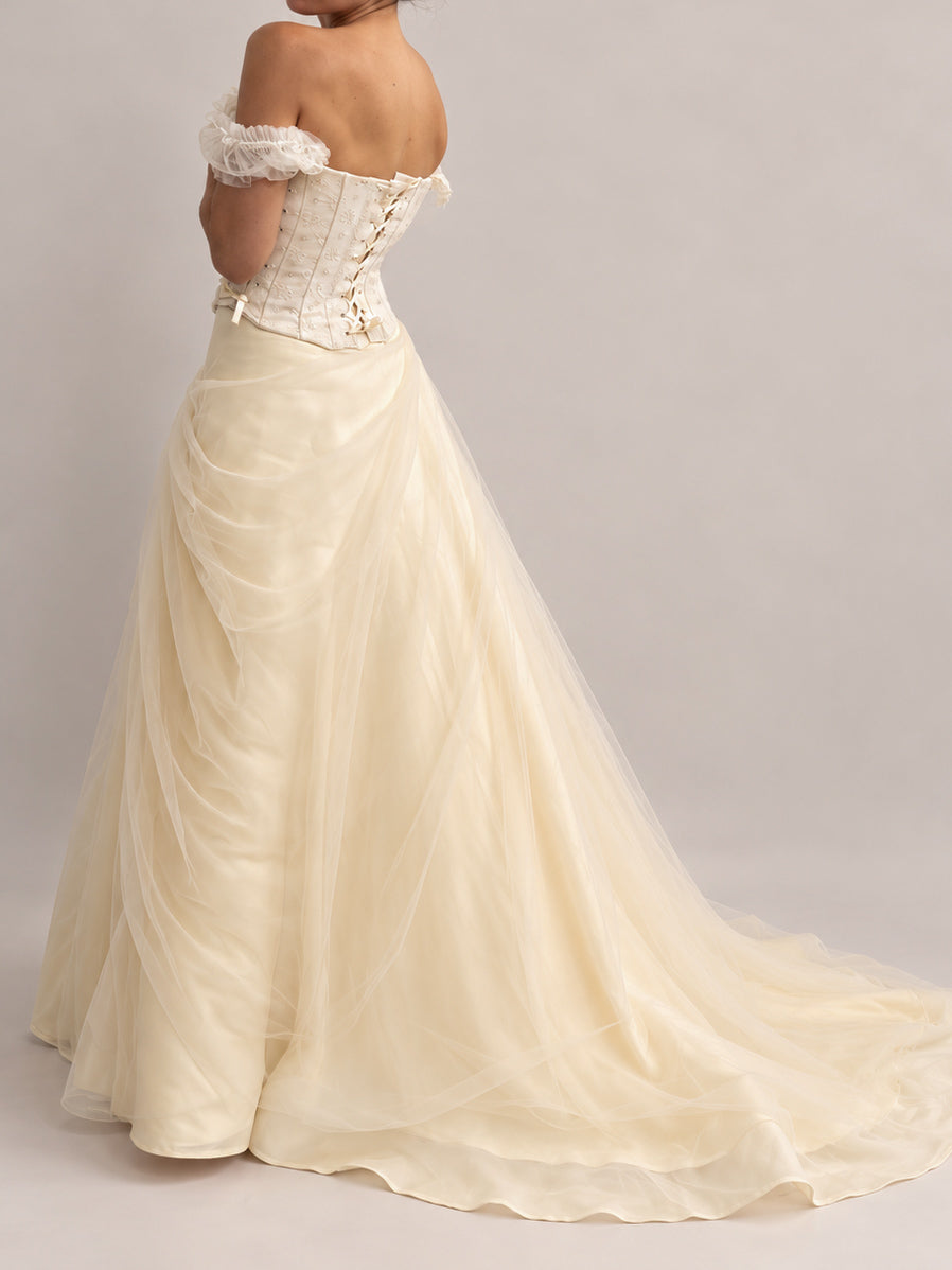 1990s Italian Bridal Two Piece With Embroidered Corset & Tulle Skirt XS S