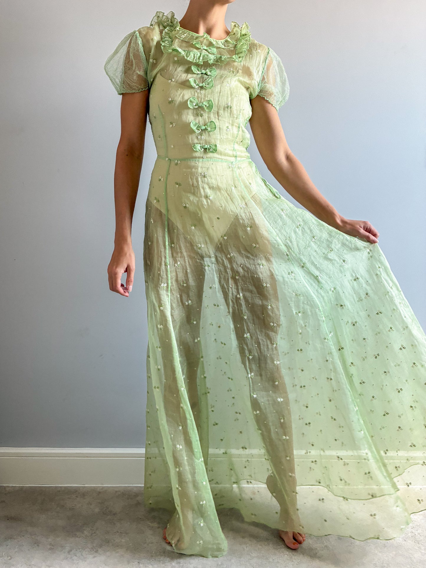 1930s Green Organza Dress With Bow Detail And Floral Embroidery