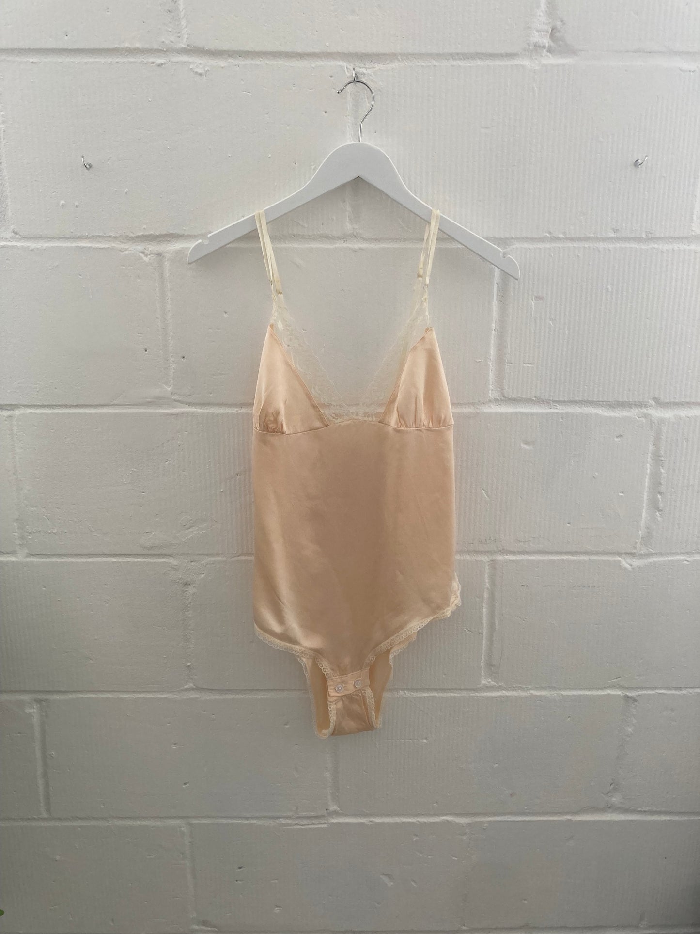 1970s Peach Silk Teddy with Lace Trims M/L