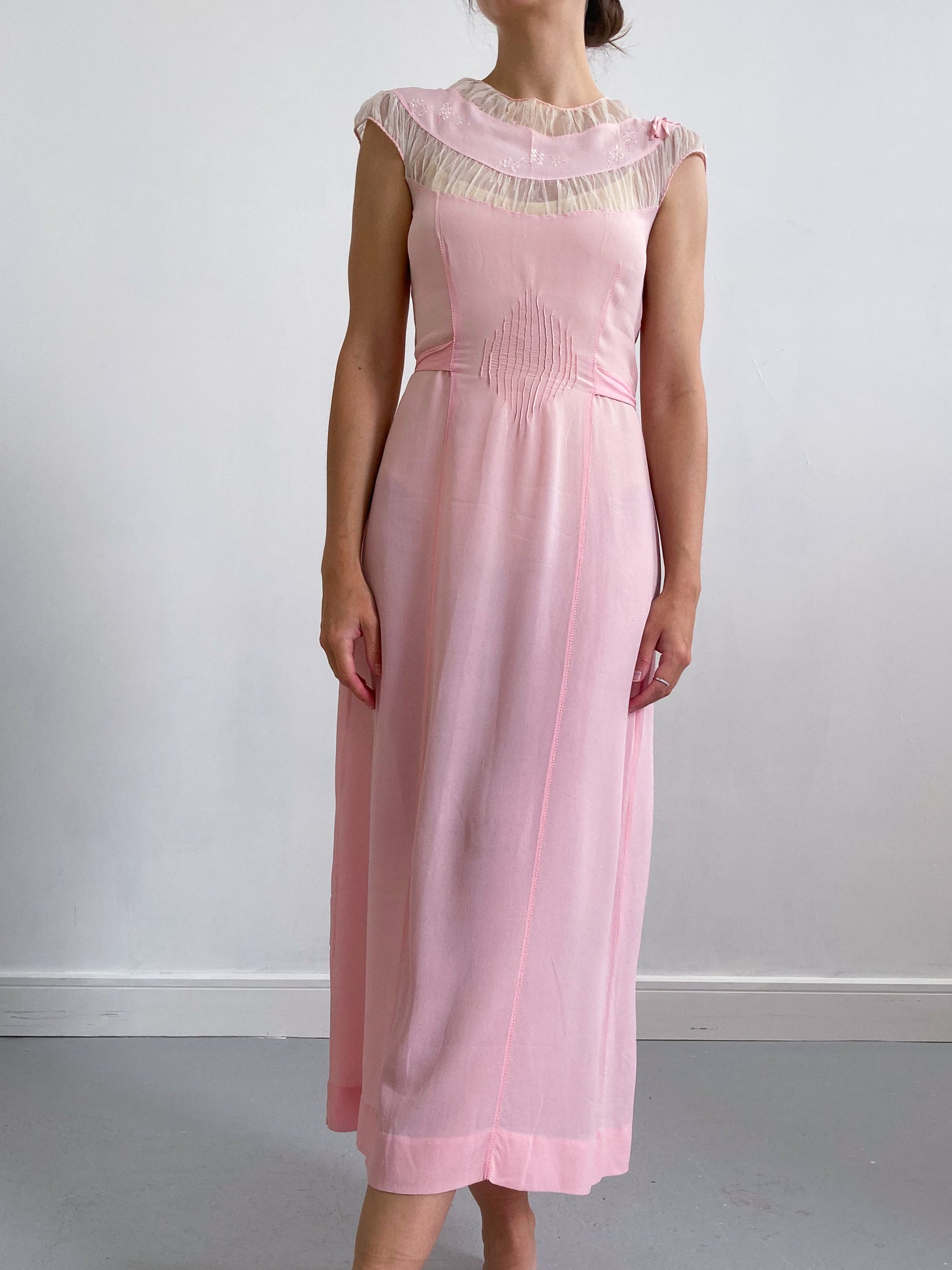 1930s Pink Crepe Slip With Mesh & Floral Embroidery