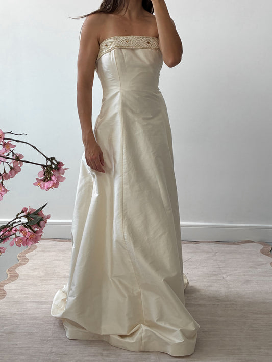 1990s Strapless Silk Boned Wedding Dress With Train And Convertible Beaded Trim