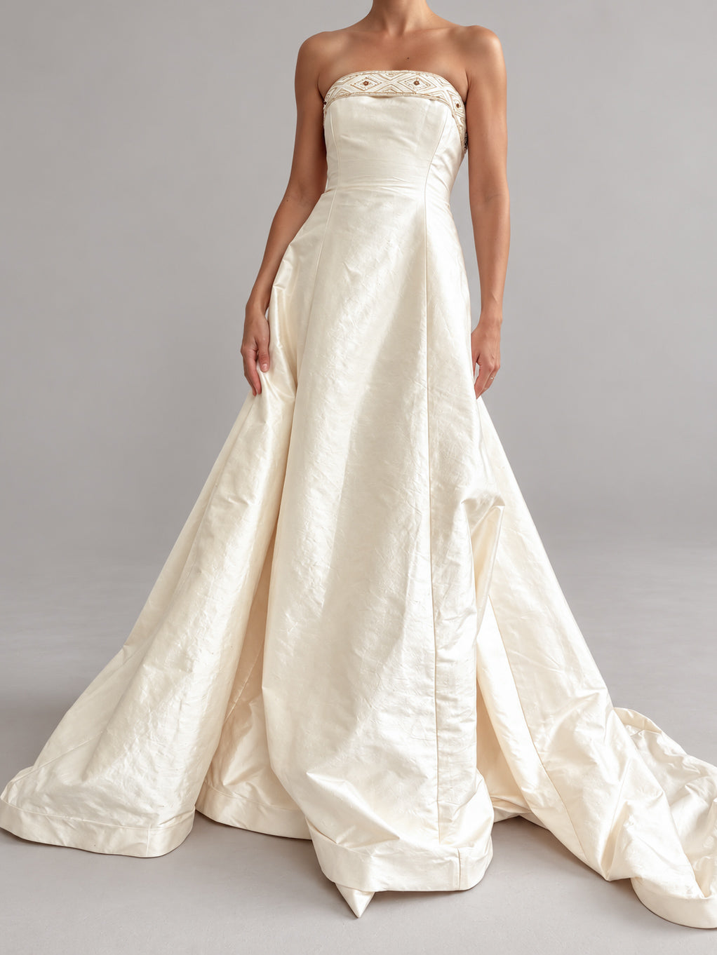 1990s Strapless Silk Boned Wedding Dress With Train And Convertible Beaded Trim M