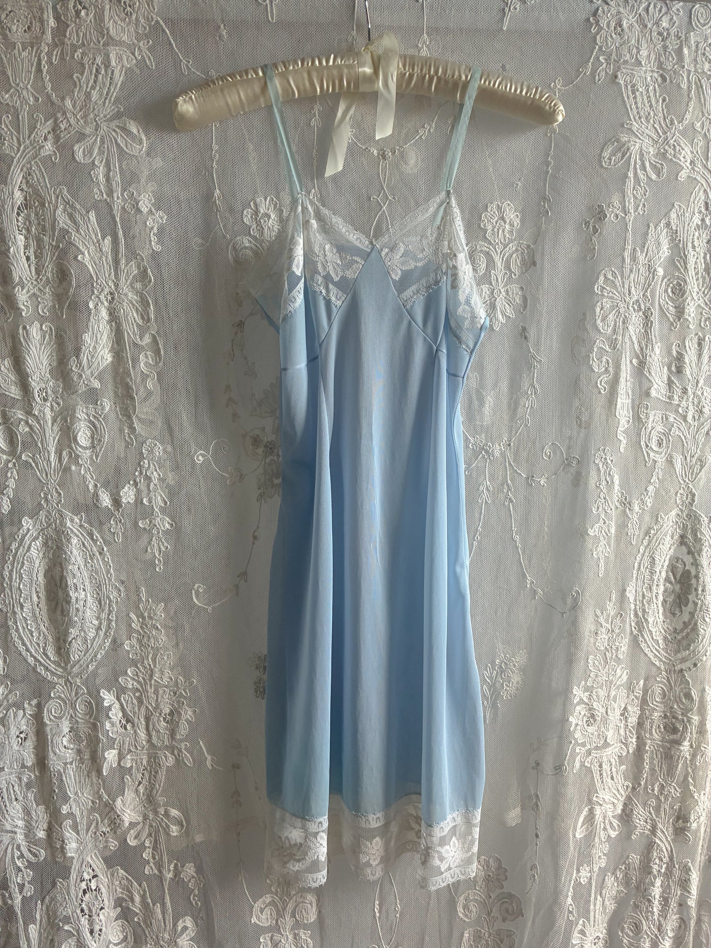 1940s Powder Blue Midi Slip With White Lace