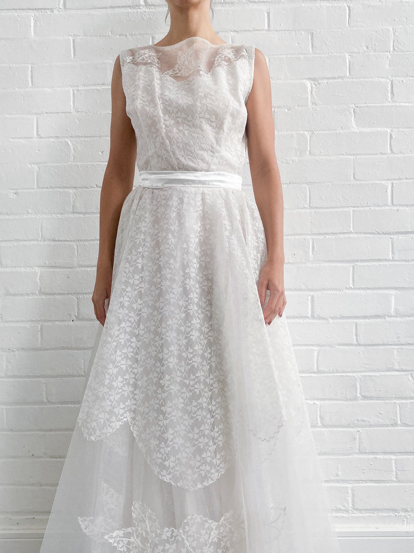 1950s Tulle & Floral Applique Wedding Dress with Bow Detail